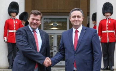 Bećirović u Londonu: Međunarodna zajednica sada mora biti odlučna