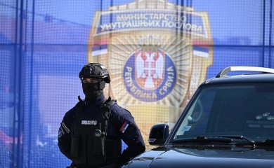 Sin ubio majku, pokušao da ubije oca i presudio sebi