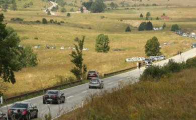 ZLOČIN NA PETROVAČKOJ CESTI Hrvatski piloti optuženi, ali suđenja nema: Srpsko pravosuđe „čeka dokaz koji nikad neće doći“