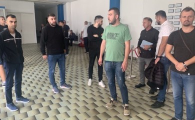 Najavljeni protesti zbog odlaska "Zraka" u stečaj