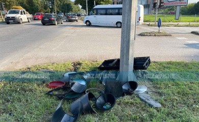 Uništen semafor kod Poljoprivredne škole u Banjoj Luci