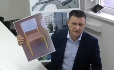 Gostovao u emisiji Milomira Marića: Đajić opet o cijeni školske stolice VIDEO