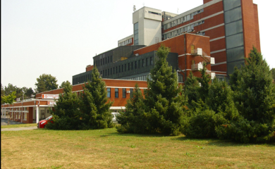 Vlasniku auto kuće u Valjevu polomili vilicu