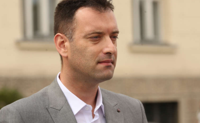 "Da se zna gdje ide svaka marka" Ako prođe OVA INICIJATIVA Milka Grmuše, moći ćemo plaćati doktora i školovanje IZ SVOJIH DOPRINOSA