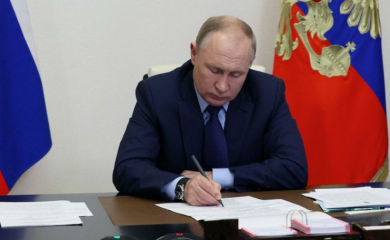 Putin potpisao novi zakon: Potpuno se zabranjuje LGBT propaganda