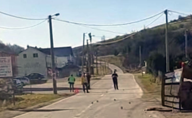 Sudar traktora i auta na Manjači, dvoje povrijeđeno