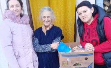 Paketi za 43 porodice iz Mrkonjić Grada povodom Božića