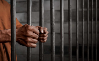 Tinejdžeri osumnjičeni za 30 teških krađa u Podgorici