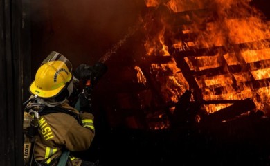 Strava u Francuskoj: Majka i sedmoro djece poginuli u požaru