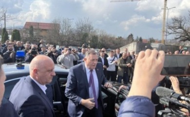 Spojeni predmeti protiv Dodika i Lukića; Svjedočio samo jedan inspektor SIPA