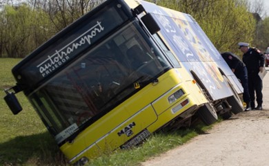 Direktor prijedorske bolnice saopštio stanje đaka povrijeđenih u autobusu