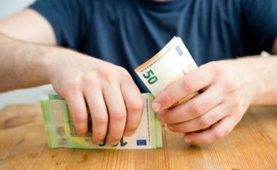 Plata i do 3.500 evra: Ovi radnici su sve traženiji