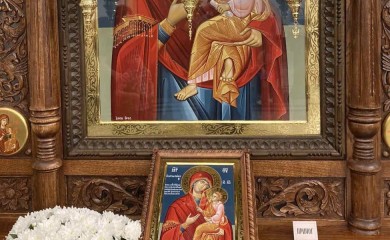 Čudotvorna ikona na Paprikovcu: Sa Svete Gore dočekana u Hramu Svetog velikomučenika Georgija