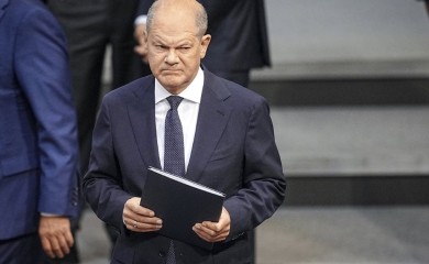 Šolc se oglasio nakon Putinovog upozorenja