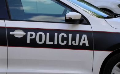 Teška nesreća kod Gradačca: Poginuo vozač mopeda