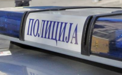 Vozač preminuo nakon udara u hidrant