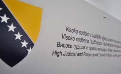 "Ne pristajem da budem poslušni službenik" Simeunovićeva podnijela ostavku