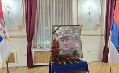Sutra sahrana generala Mladića – porodica očekuje mir i dostojanstvo