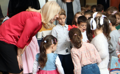 Cvijanovićeva ugostila mališane iz banjalučkih vrtića