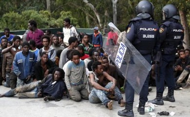 Za manje od 48 sati stotine migranata stiglo u Španiju