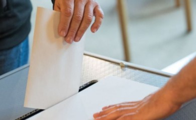 Političari i kandidati ispunili građansku dužnost