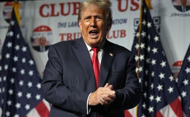 Demokrate u panici, Tramp vodi u odnosu na Bajdena u pet ključnih država