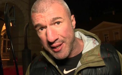 Ko je Miša Bačulov, čovjek koji je dovezao cisternu fekalija na protest u Novom Sadu