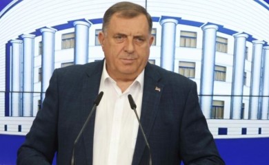 "Vrijeme je da nas puste da živimo u miru" Predstavnici boračkih organizacija i srpski funkcioneri najavili dolazak u Sarajevo da pruže podršku Dodiku