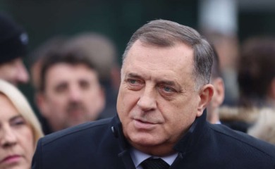 "Sklonite Šmita, Marfija, BiH na ovaj način neće opstati" Dodikovo obraćanje poslije ročišta izazvalo BURU