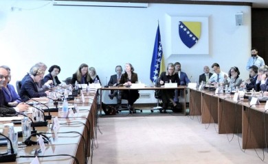 Ovo su zaključci dvodnevnog yasjedanja PIK: Priznavanje Šmita, povlačenje zakona o NVO, imenovanje sudija u Ustavni sud BiH