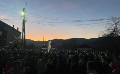 Uklonjene barikade u Štrpcu