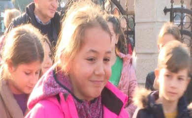 Jedanaestogodišnja Anđela Bunić pronašla zlatnik u česnici