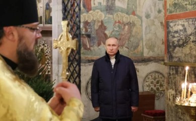 Putin u božićnoj čestitki istakao ulogu crkve u podršci borcima tokom rata u Ukrajini