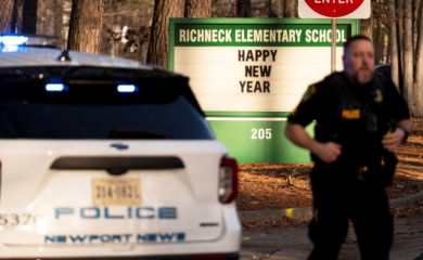 Dječak u pritvoru nakon što je pucao na učiteljicu