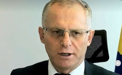 PREOKRET Bisljimi tvrdi da je Španija priznala kosovske pasoše