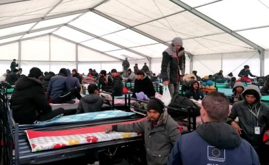 Panika u USK: "Zaustaviti izgradnju pritvorske jedinice za migrante"