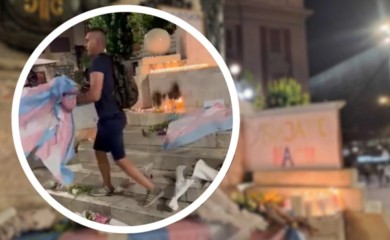 Šutirali i bacali cvijeće i svijeće ostavljene za ubijenu djevojku u centru Beograda (VIDEO)