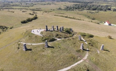U Spomen-parku Garavice postavljena ratna zastava BiH