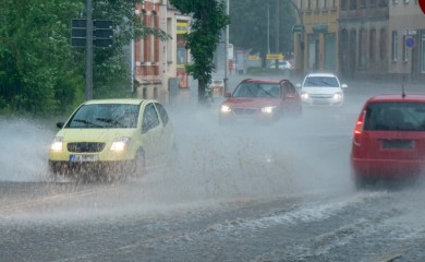 Pogledajte snimke potopljenog Beograda: Nevrijeme paralisalo srpsku prestonicu