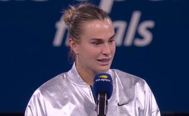 Sabalenki davali ček na 5 miliona dolara, ona ih prekinula: "Čekajte ljudi, ne može ovako"