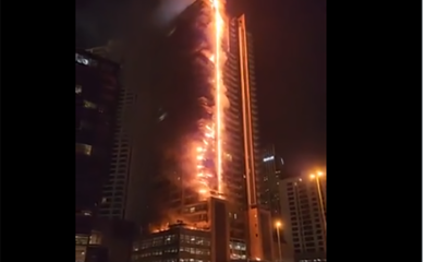 Veliki požar u neposrednoj blizini najviše zgrade na svijetu