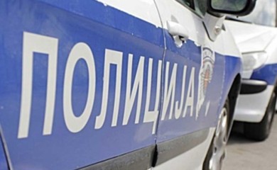 Bačena bomba na Vračaru u jednom frizerskom salonu