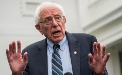 Sanders: Demokrate poražene jer su napustili radnike, prvo bijele, a sad crne i latinose