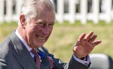 Kralj Čarls III bez krune na novim poštanskim markama