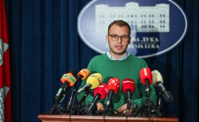 Stanivuković: Čvrst sam u odluci da vaspitači neće ići na kolektivni odmor