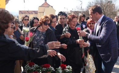 Selak sa saradnicima Banjalučankama uljepšao praznik