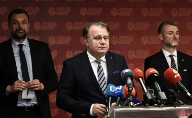 "Cilj SDA opstanak krnje Vlade, predvođene osuđenim premijerom"