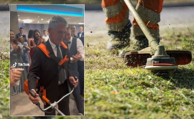 Profesor dobio trimer od maturanata: Poklon kao kec na desetku (VIDEO)