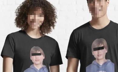 Javnost u šoku: Majice sa likom dječaka ubice prodaju kao suvenir