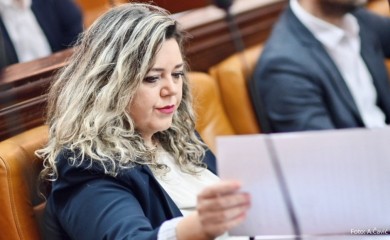 Političke igre gradonačenika i skupštinske većine: Ješićeva tvrdi da postoji rješenje za Akvanu